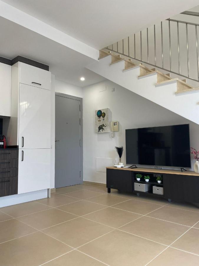 Luminoso Duplex Con Parking Appartement Terrassa Buitenkant foto